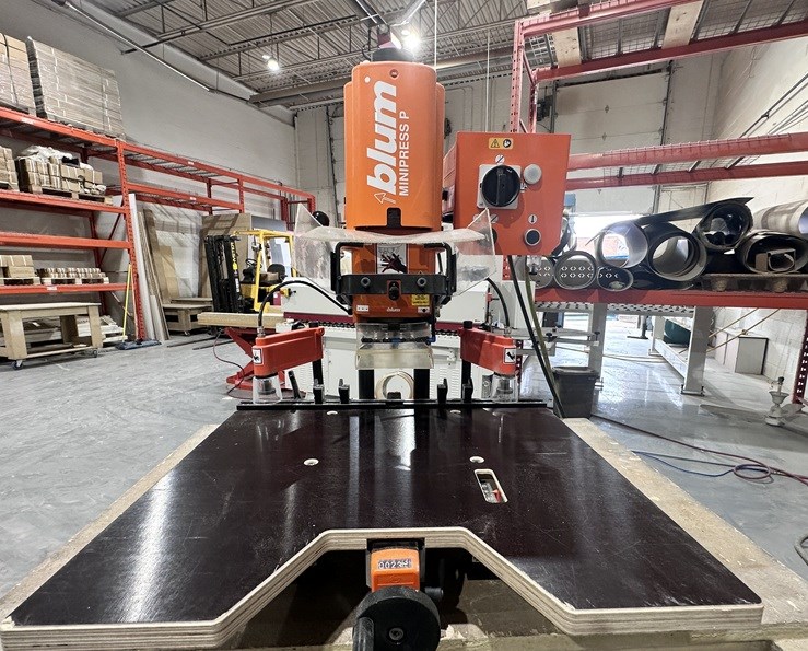 Blum "Minipress P" Hinge Borer (2023) - Mississauga, ON
