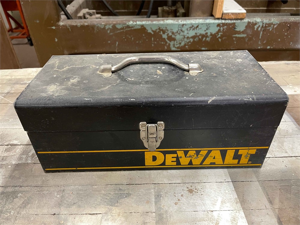 DeWalt "DW682" Plate Joiner with Case