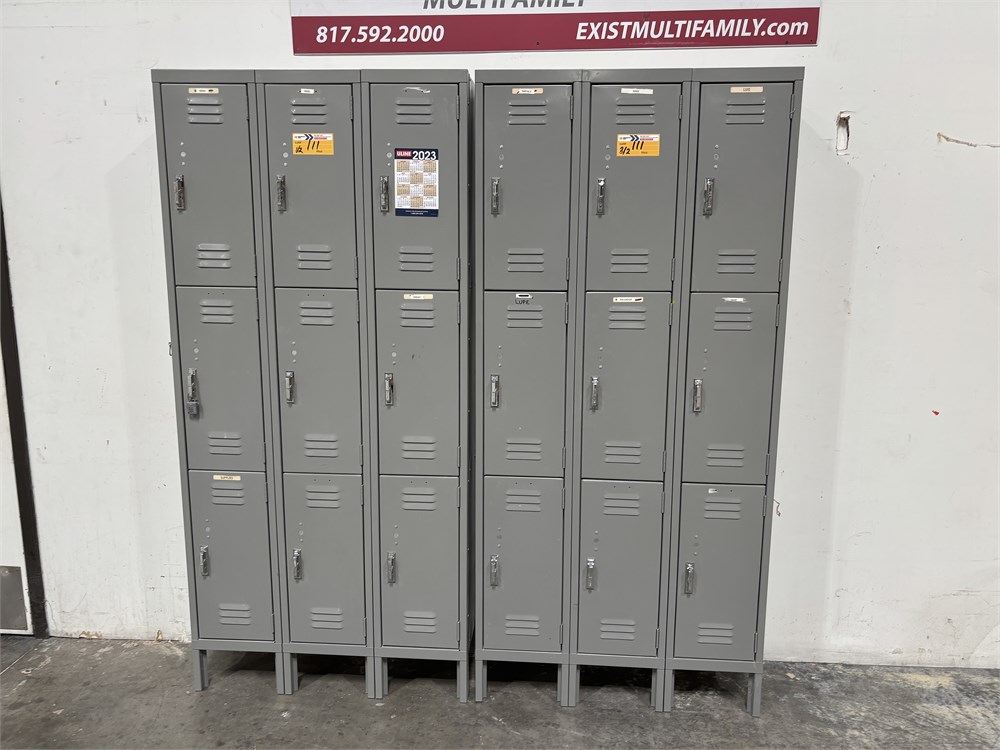 Lockers (Qty 2)