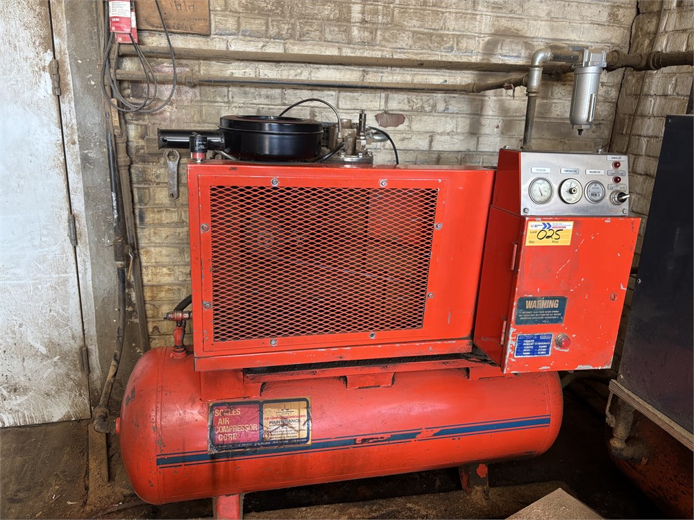 Bauer "RB-10 E3" Air Compressor