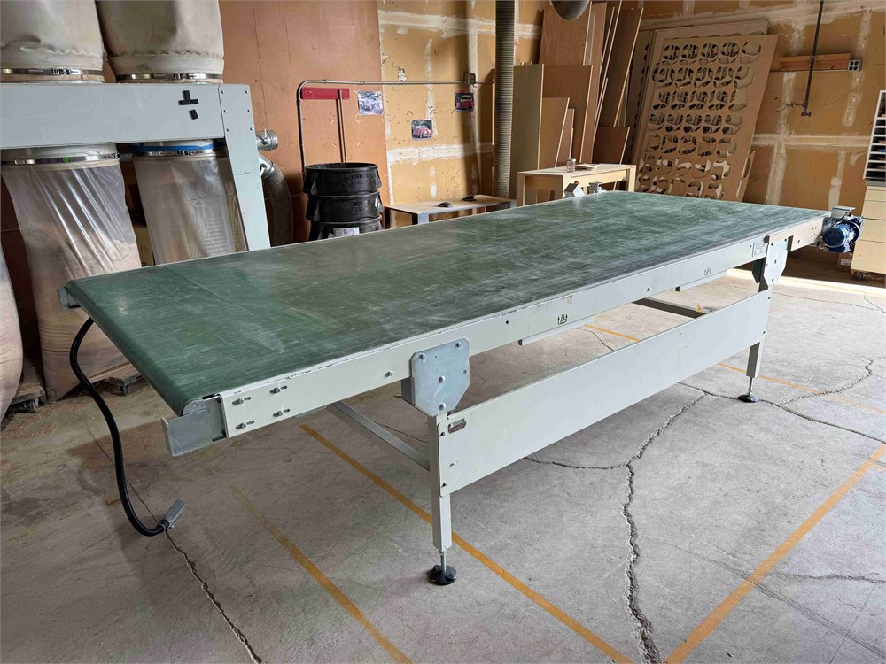 SCM Outfeed System for CNC Router