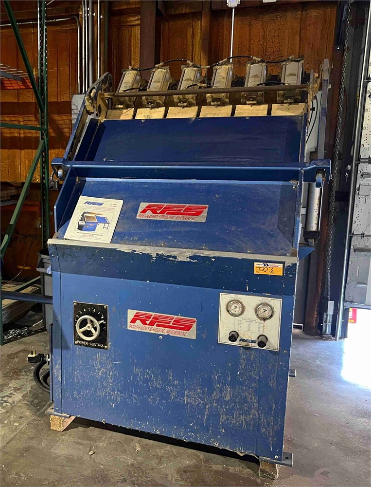 Radio Frequency Services (RFS) RF Gluer