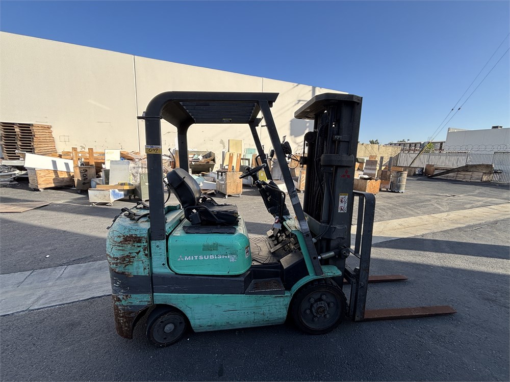 Mitsubishi "FGC25K" Forklift