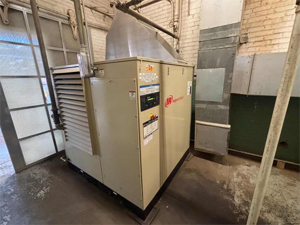 Ingersoll "SSR-EP100" Rotary Screw Air Compressor