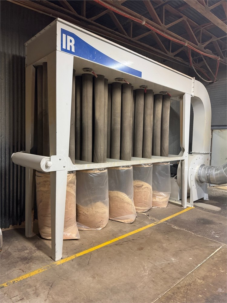 LMC "560IRWD917R80" Dust Collector