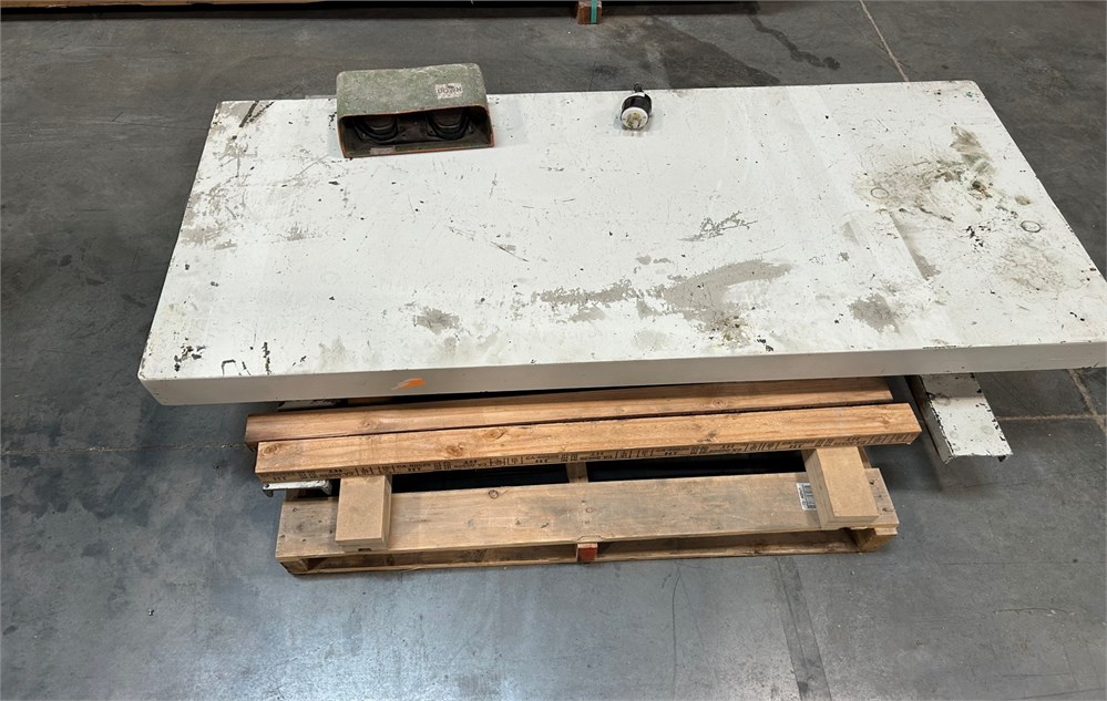 Lift Table