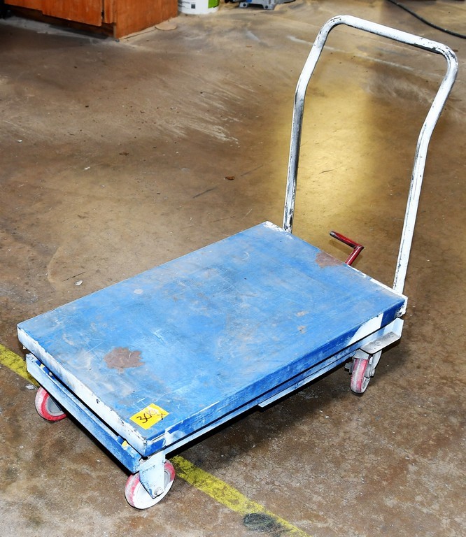 Material Cart - Hyd. Platform - 20" x 32"