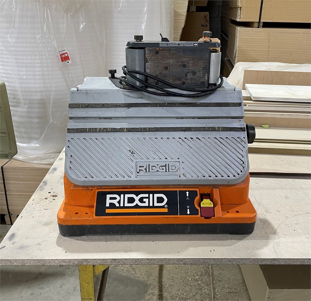 Ridgid EB 44241 - Oscilating Edge Belt Spindle Sander w Drum Washers