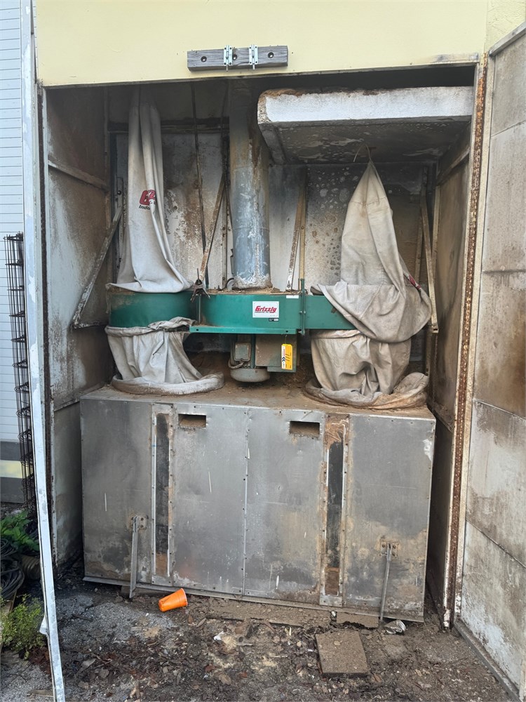 Grizzly Dust Collector