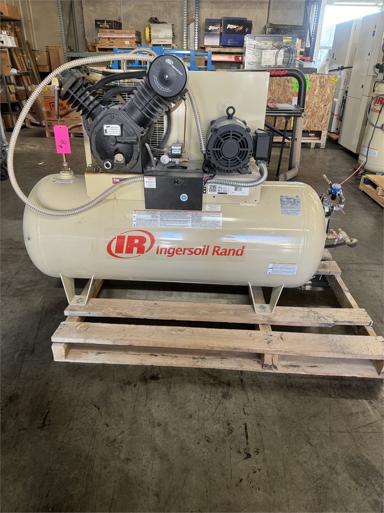 Ingersoll Rand "2545E10-VP" 10HP Air Compressor System with Air Dryer