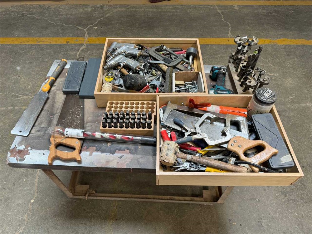 Misc. tools on cart