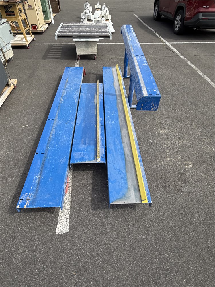 Tiger Stop Tables