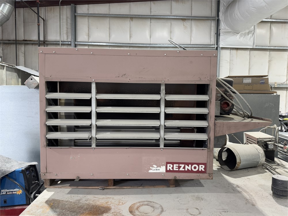 Reznor "RA-235" Oil-Fired Heater