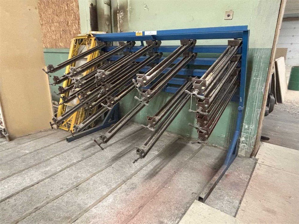 JLT "79F-8-PC" Panel Clamp Rack