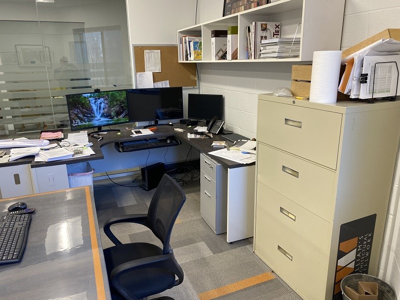 Office Desk & Filing Cabinets
