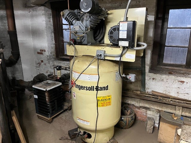 Ingersoll Rand "2545" Air Compressor