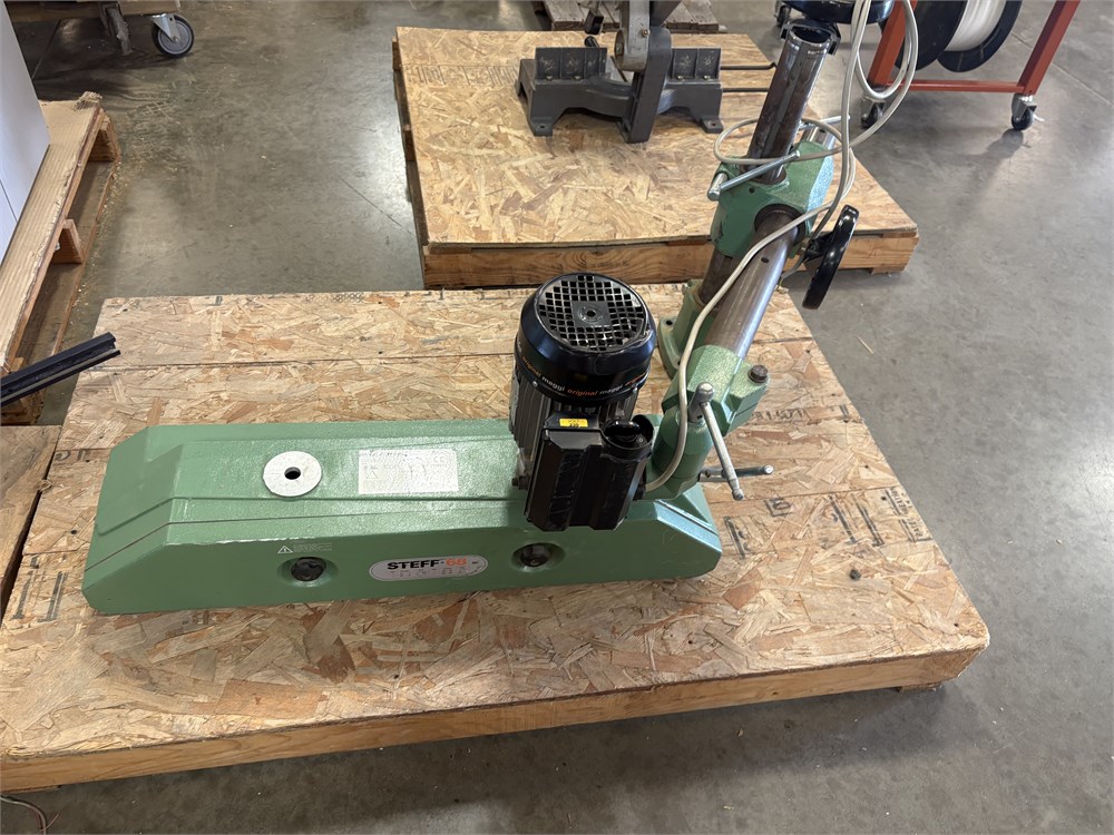 Maggi "Steff 68" Wheel Feeder