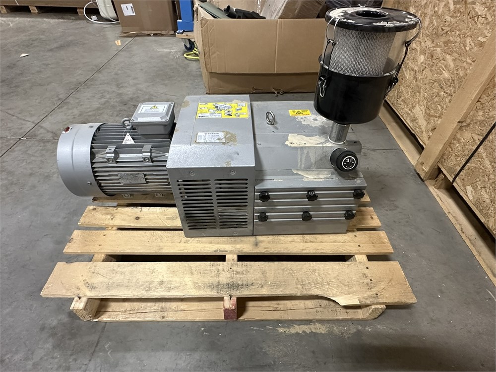 10 HP Vacuum Pump