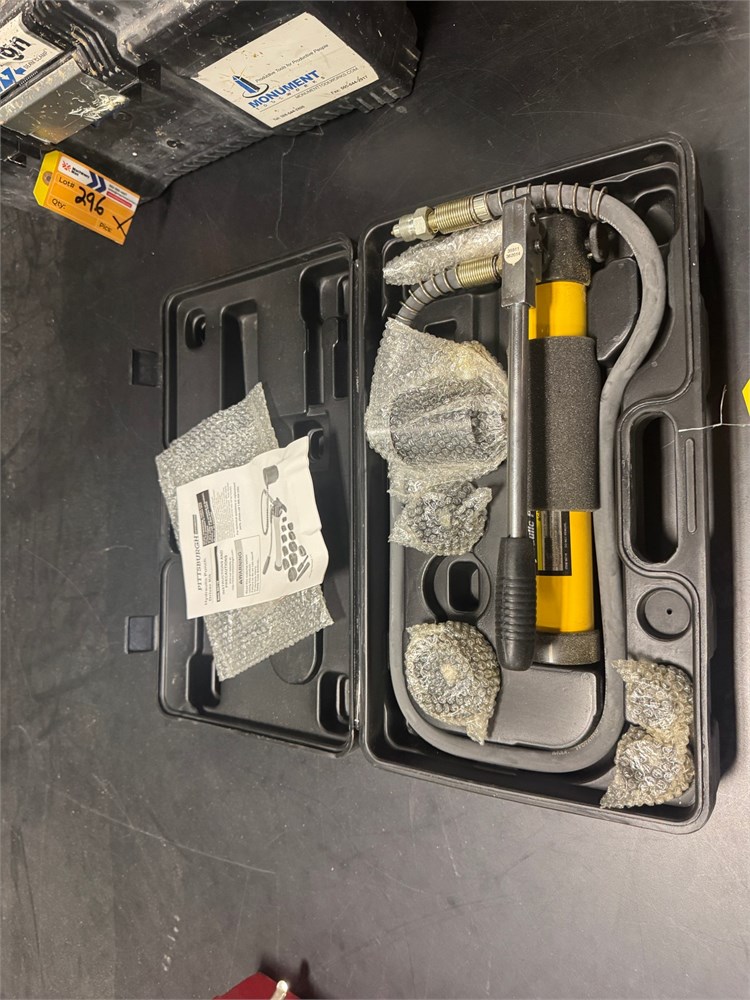 Pittsburgh Hydraulic Punch Driver Kit