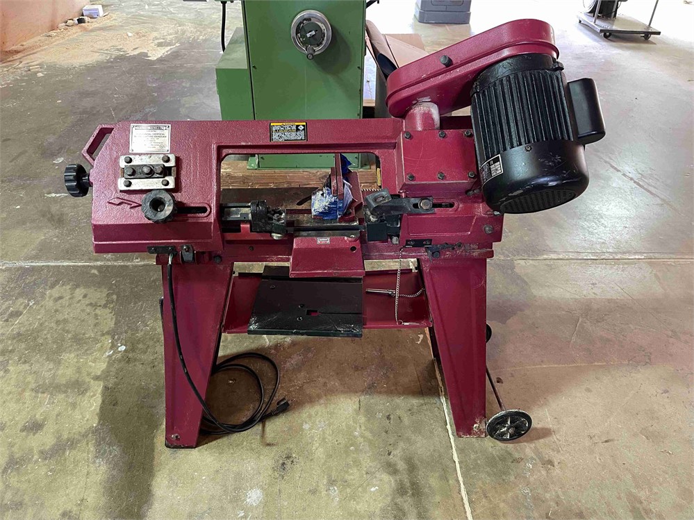 Central Machinery "93762" Band Saw