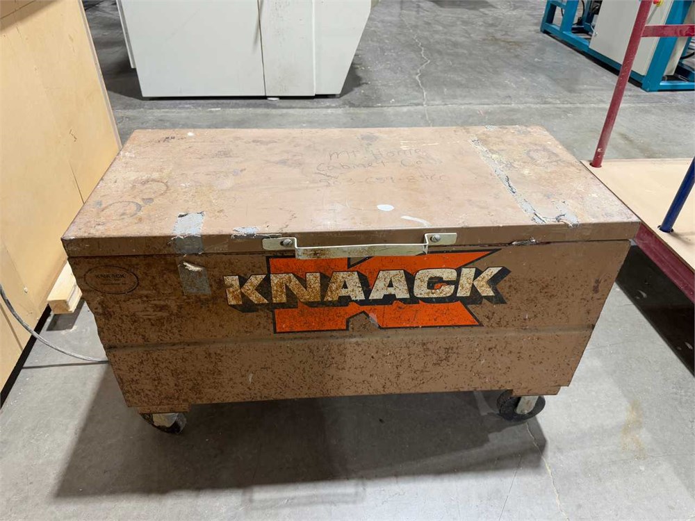 Knaack Rolling Tool Chest