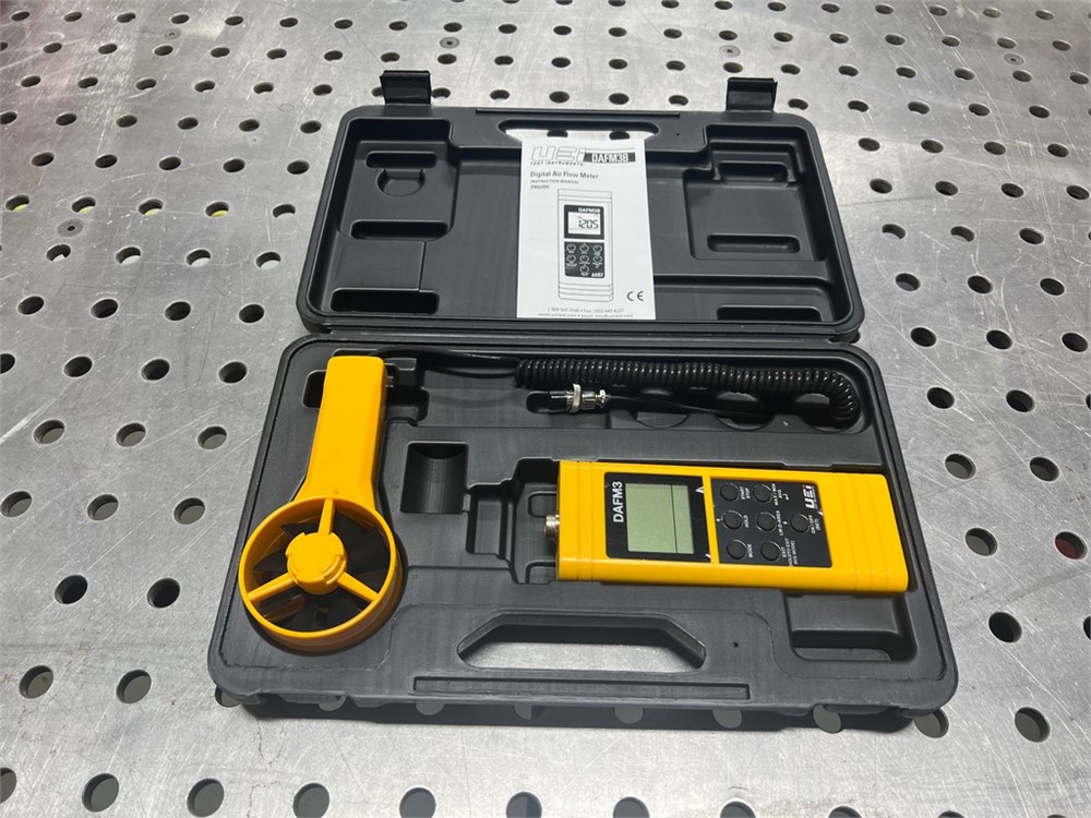 UEI "DAFM3B" Digital Air Flow Meter & Case