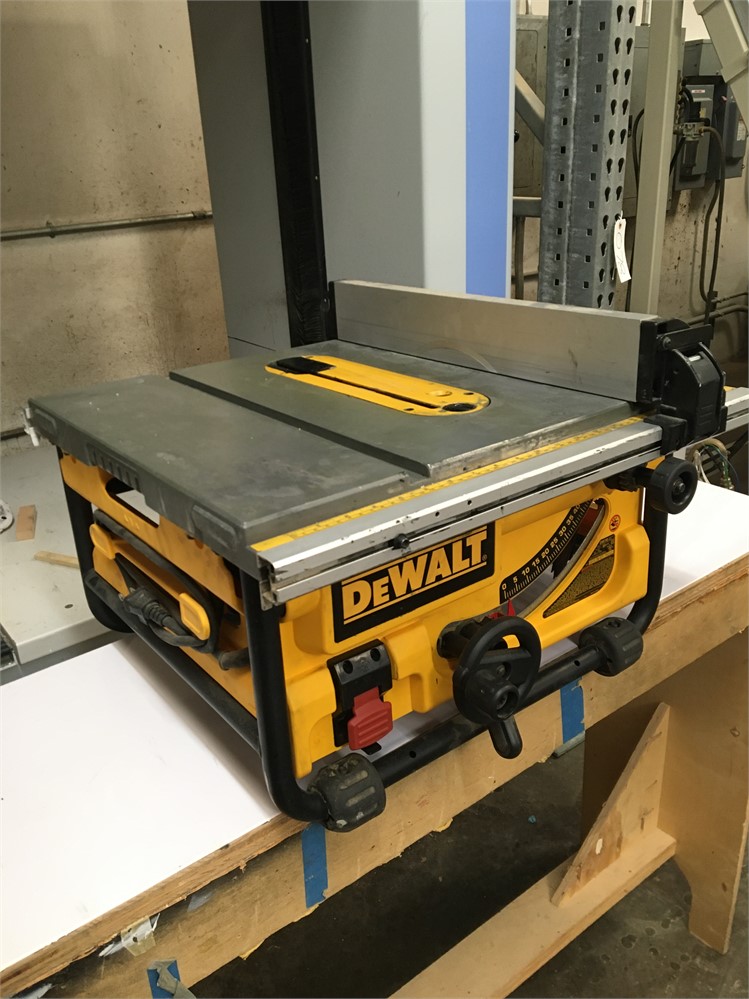 DeWalt "DW-745" Portable Table Saw