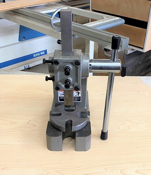 TABLE TOP PUNCH PRESS