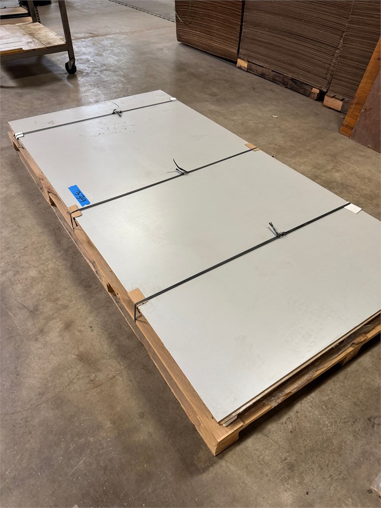 10MM Mahogany Prodema - (5) 4' x 8' Sheets - Phenolic Exterior Grade