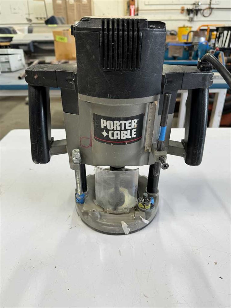Porter Cable "7539" Variable Speed Plunge Router