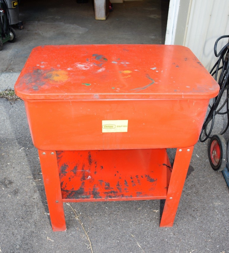 LOT# 1081  UNITOOL PARTS WASHER
