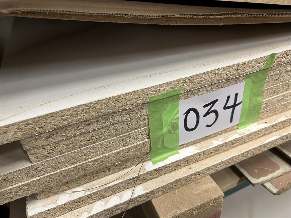 (8) pcs White Melamine 5/8 D/S  4x8' - Richmond Hill, ON