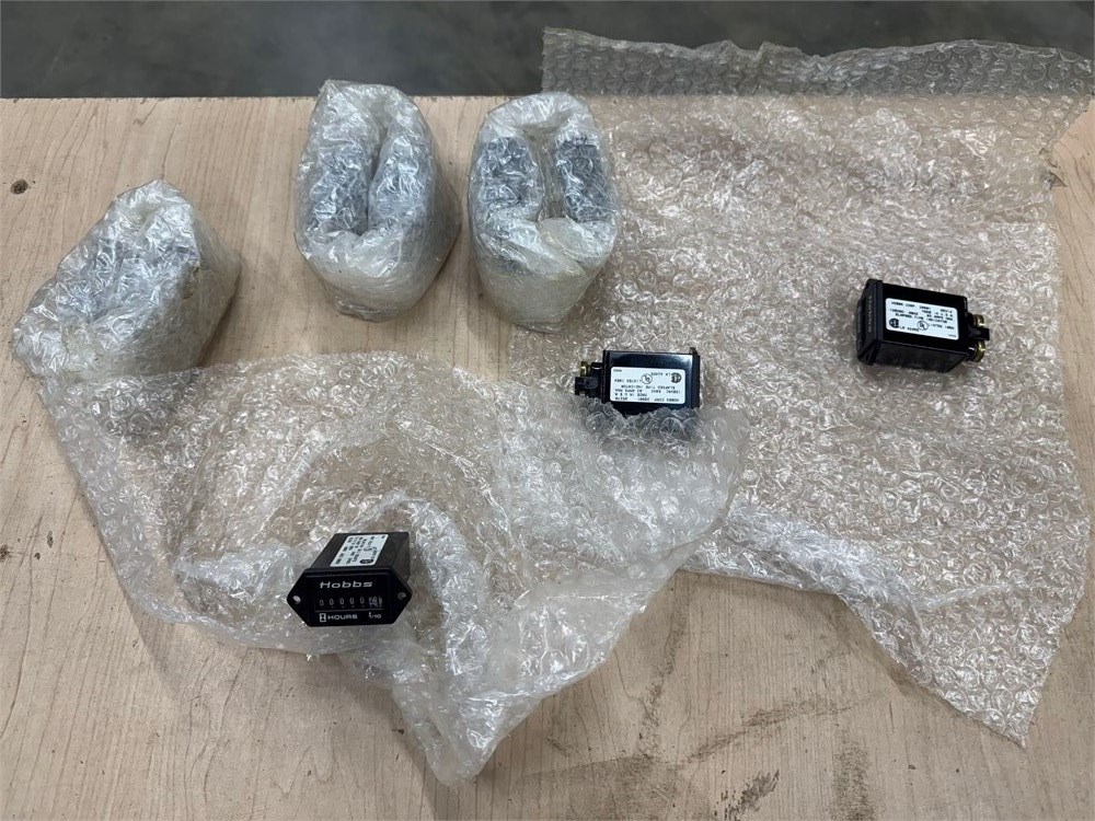 (9) Hobbs Hour Meters