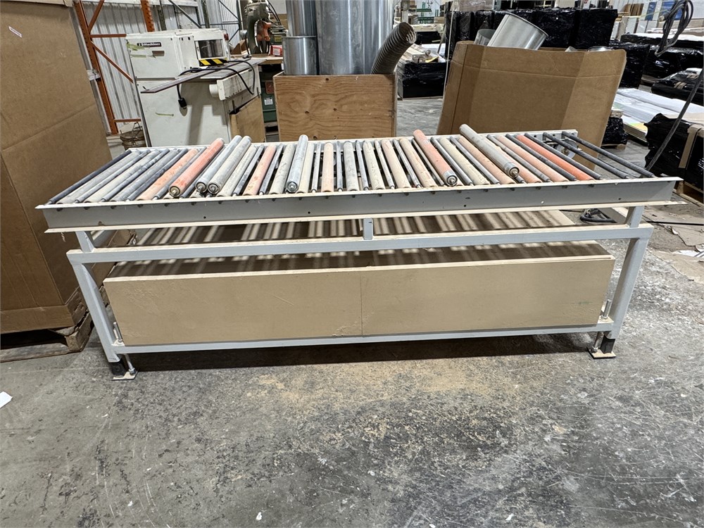 Thomas Roller Conveyor