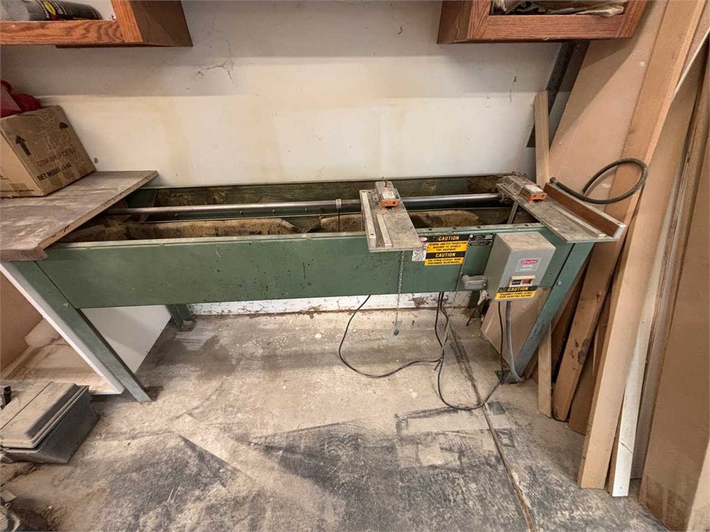 Amerock Routing Machine and Bosch 1602 Router