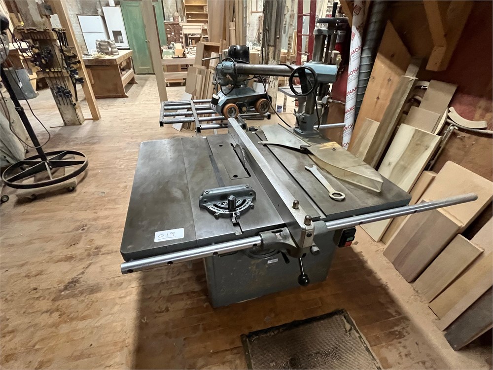 Rockwell "34-395" Table Saw w/Feeder
