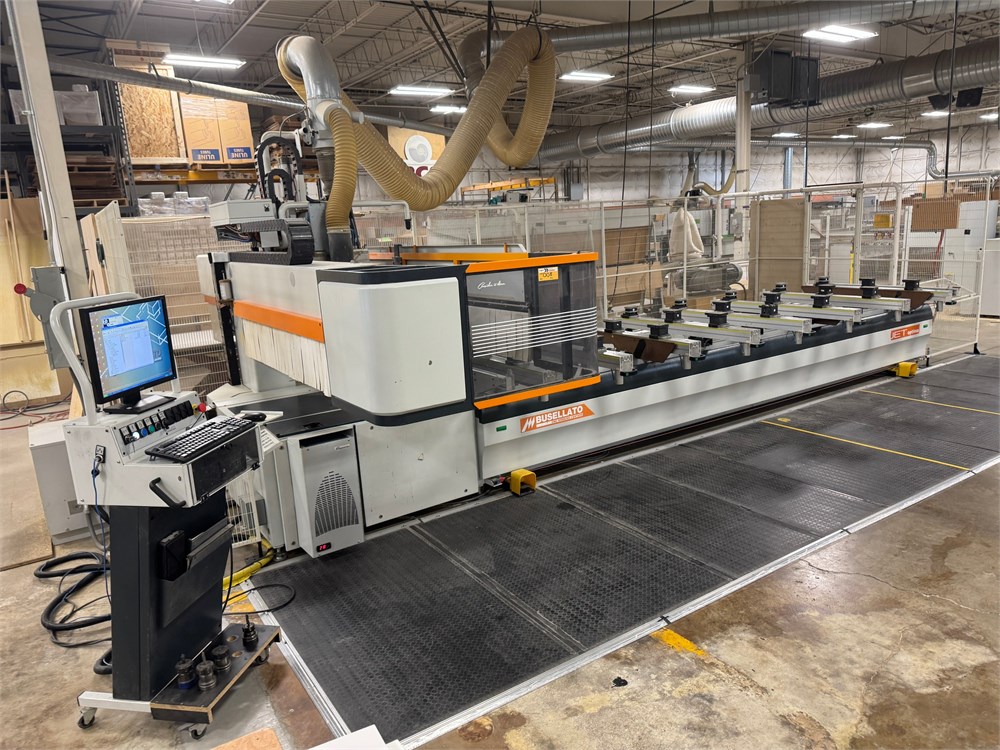 Buselato "Jet Optima P" W/ C axis CNC Machining Center