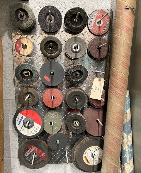 (90) ABRAISIVE WHEELS  * LOT OF APPROX 90 in VARIOUS DIAMETERS