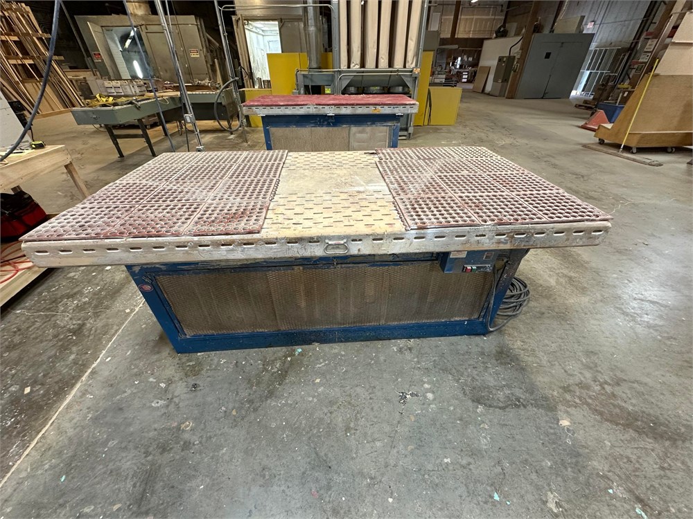 Denray Downdraft Table