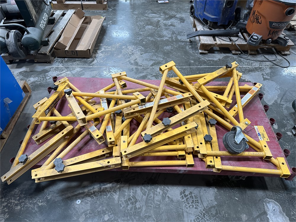 Flat Bed Cart w/Metaltech Scaffolding