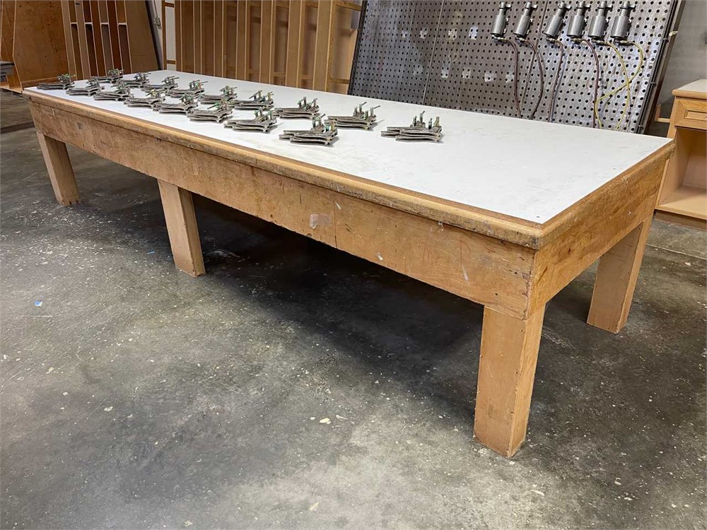 Wooden Work Bench