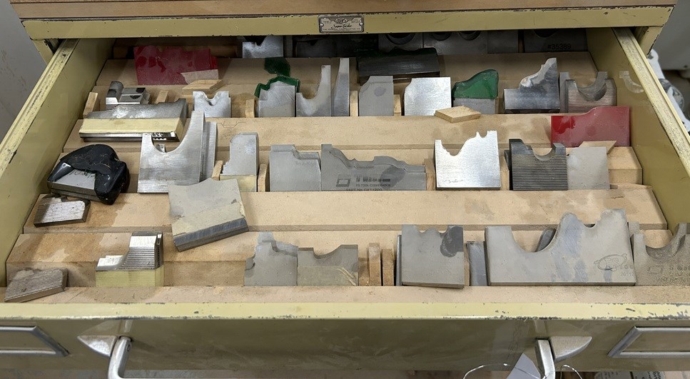 Cabinet & Corrugated Cutter inserts - North York, ON