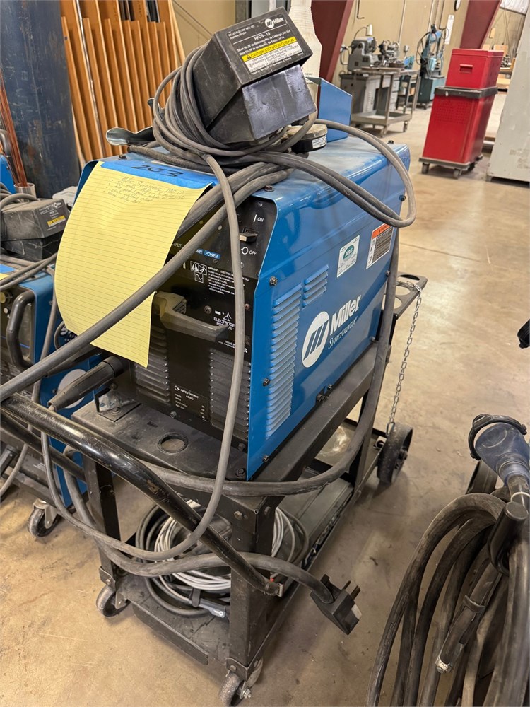 Miller "Syncrowave 180 SD" Welder