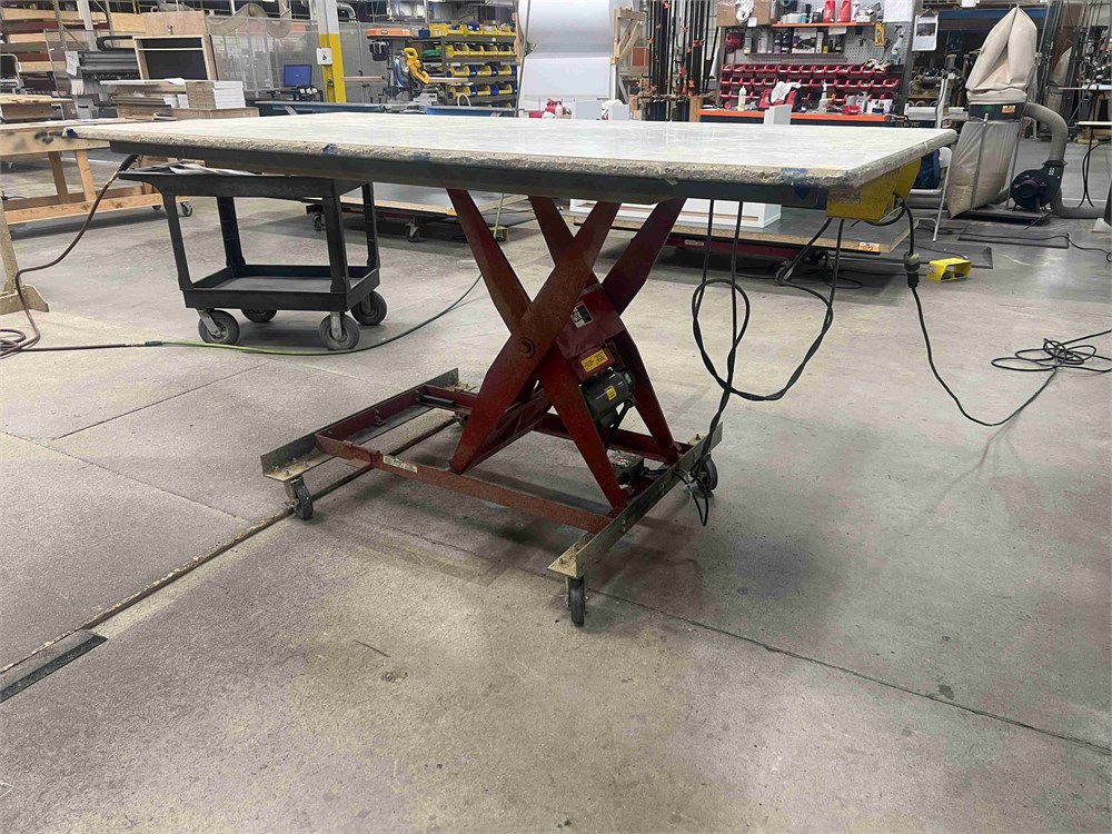Southworth "LL1.5-35" Scissor Lift Table