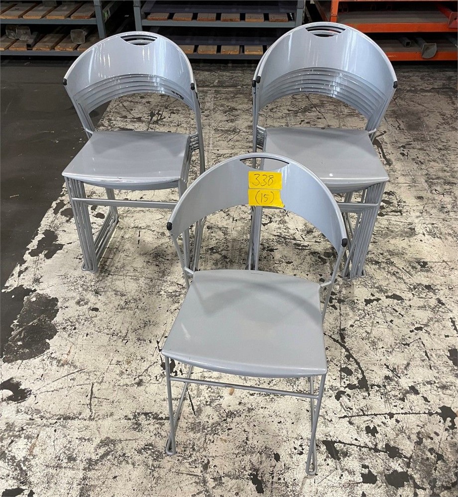 Lot of 15 Chairs