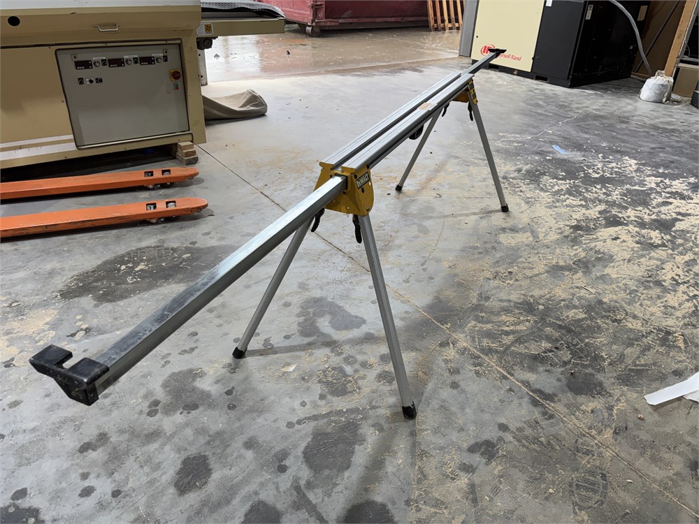 DeWalt "DWX723" Heavy Duty Miter Saw Stand