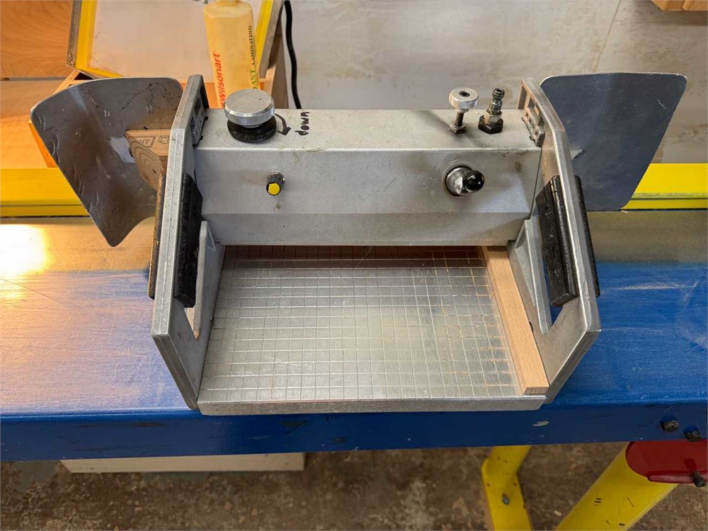 Pneumatic Router Jig