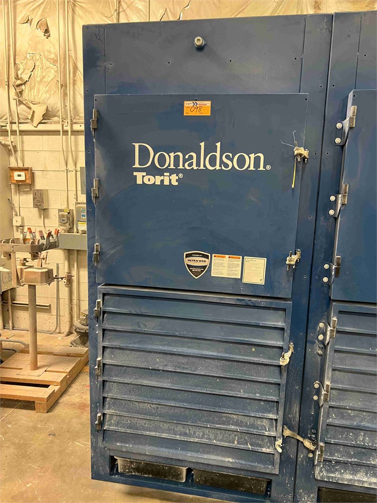 Donaldson Torit "DWS 6" Work Station Dust Collector