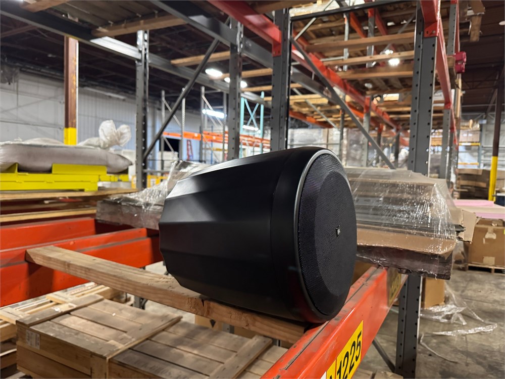 (2) JBL "C67HC/T" Speakers