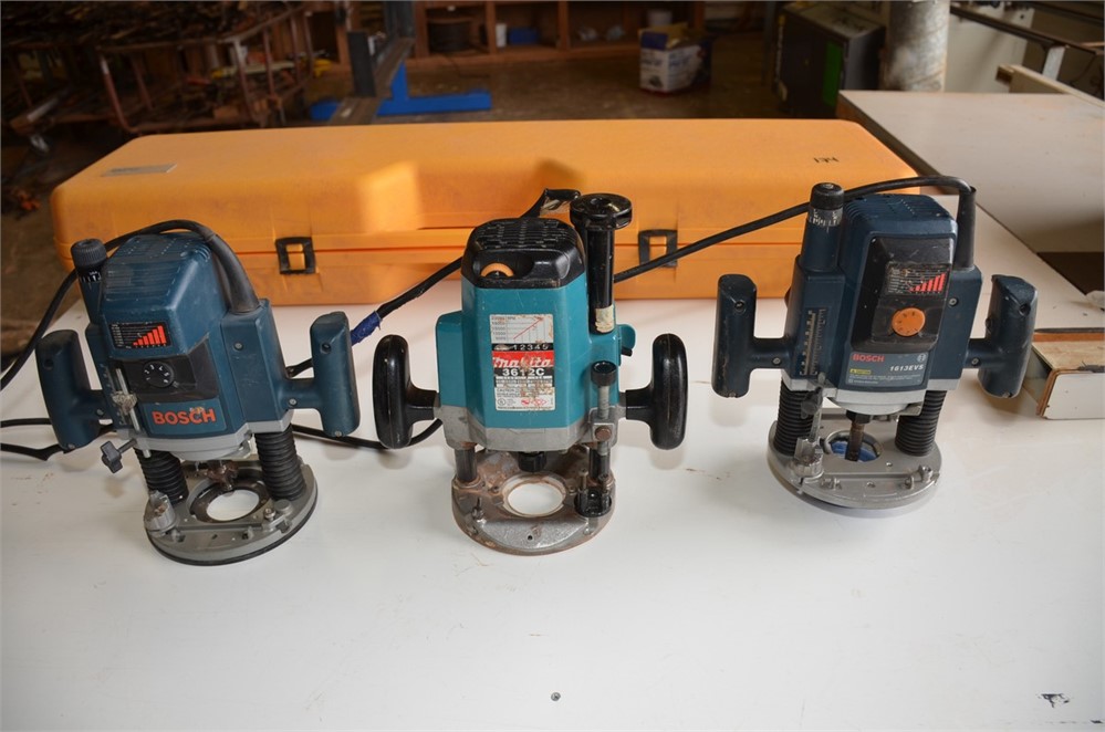 (2) Bosch & (1) Makita Plunge Routers - Qty (3)